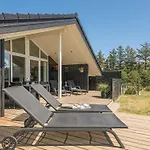Selima - 300m From The Sea By Interhome Nyaraló