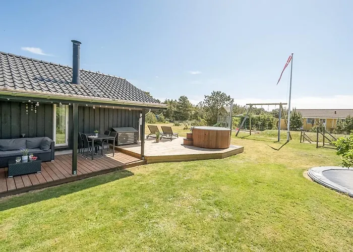 Selima - 300m From The Sea By Interhome *