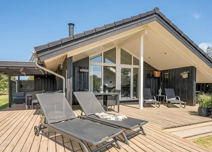 Selima - 300m From The Sea By Interhome